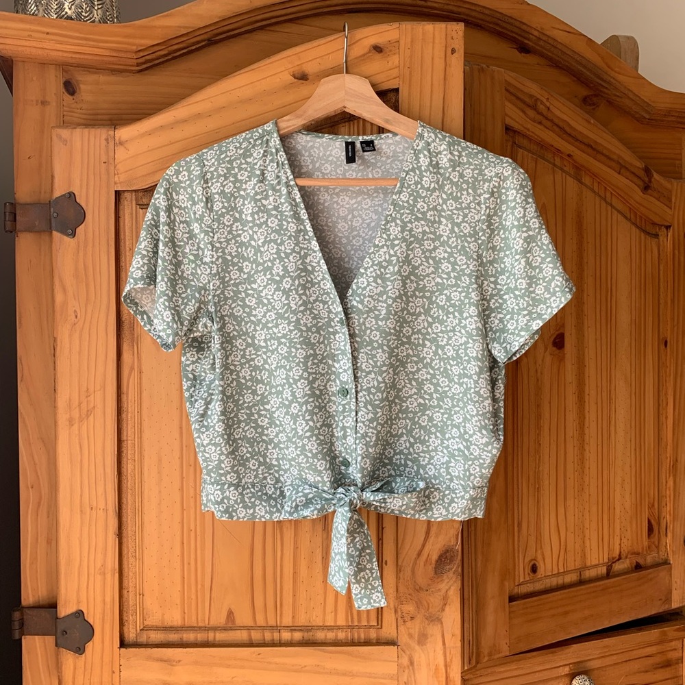 Vero Moda Floral Tie-Front Blouse - Sage Green